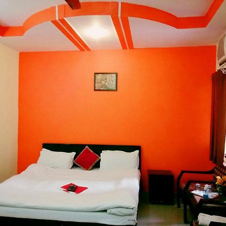 Hotel Aananda Haridwar Ngoại thất bức ảnh